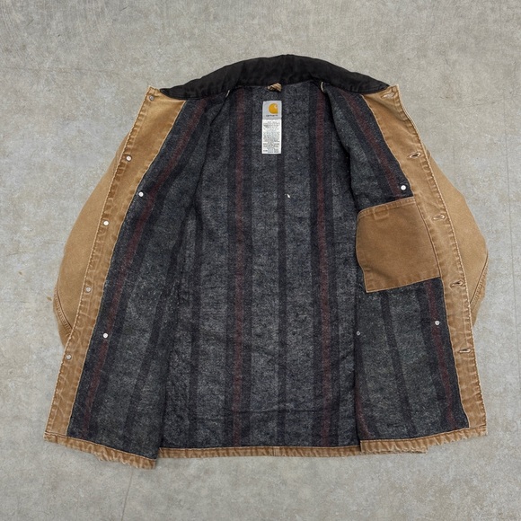 Vintage Carhartt Jacket - Picture 3 of 8